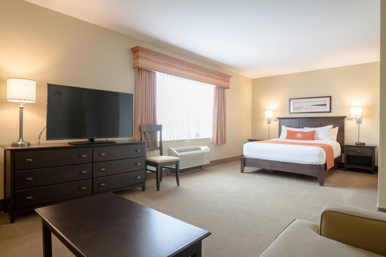 Amsterdam Inn & Suites 서식스 외부 사진