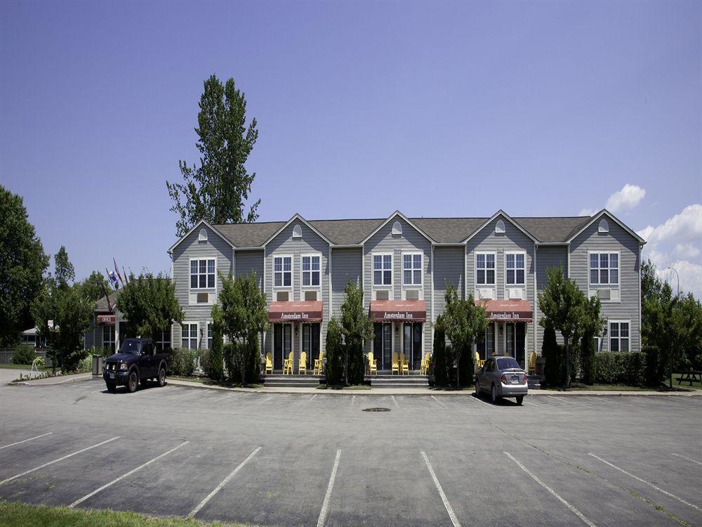 Amsterdam Inn & Suites 서식스 외부 사진